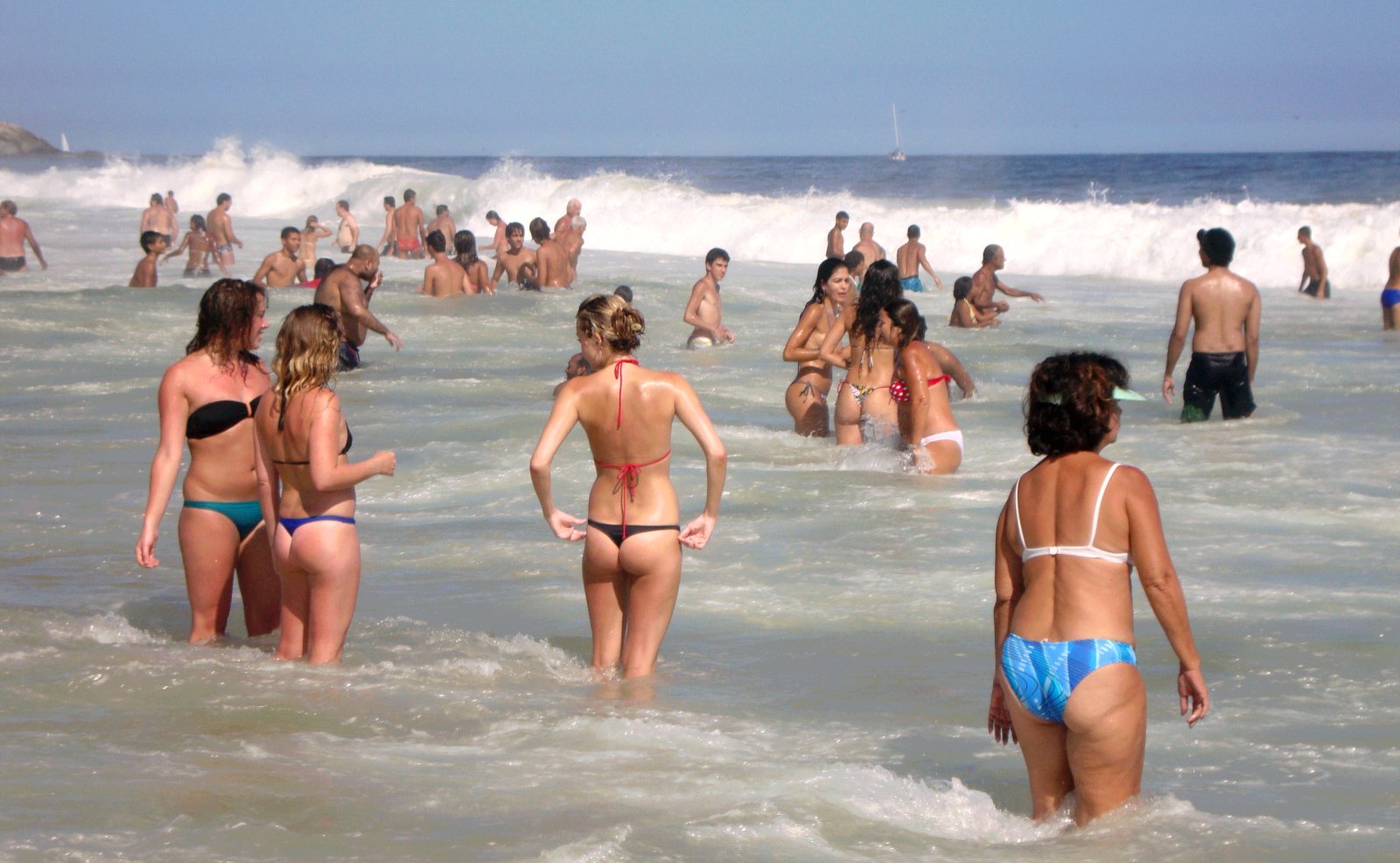 Naked girls on ipanema Naked girls on ipanema think, that